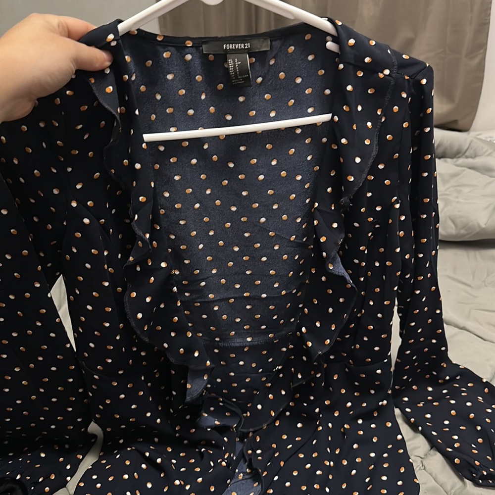 Forever 21 wrap dress - Picture 2 of 3